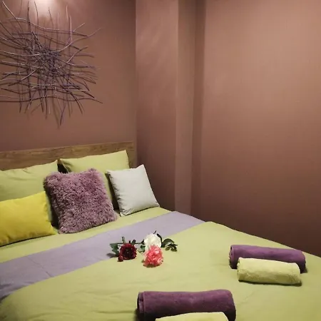 Color Dance Apartment *